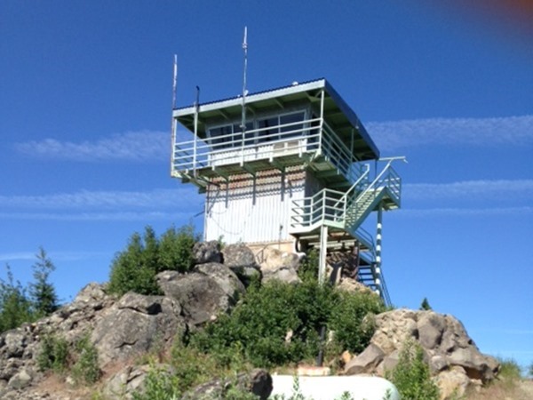 I hiked up to the Soldier Mountain fire lookout today on my day off.  Great view from up there!