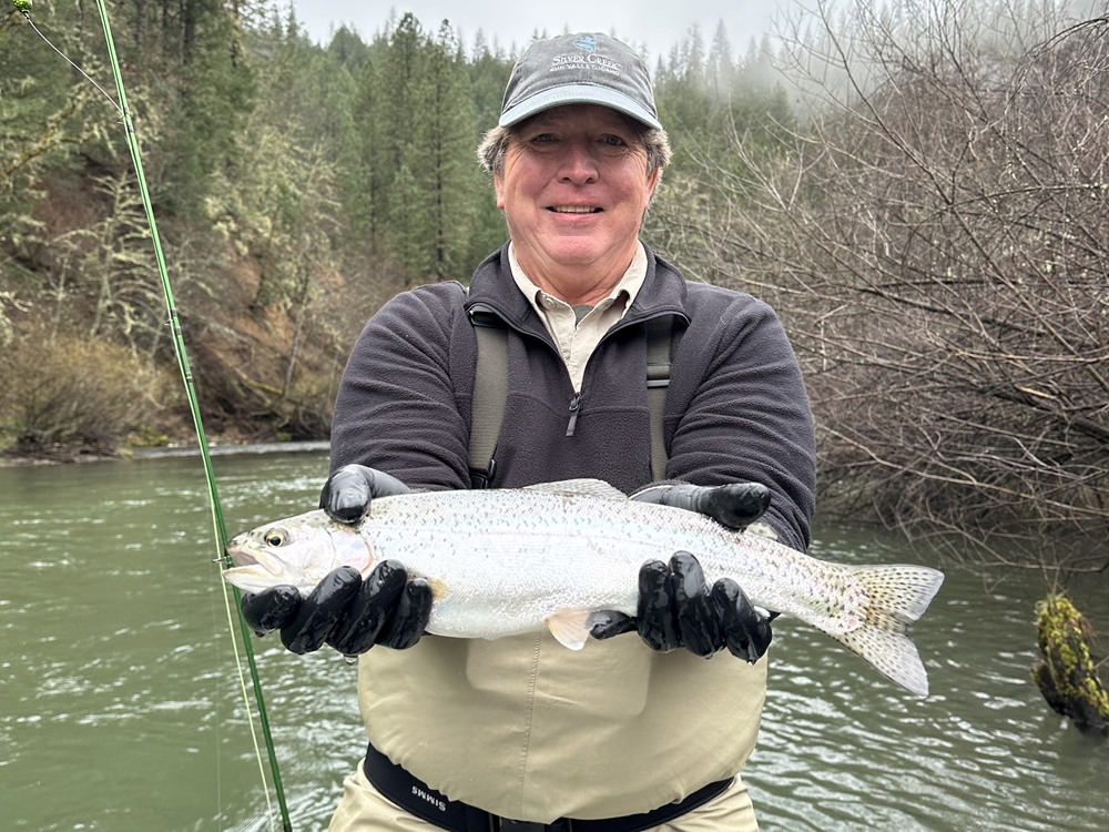 PUTTING IN A PLUG FOR STEELHEAD FISHING - Bob Rees – Salmon Trout  Steelheader