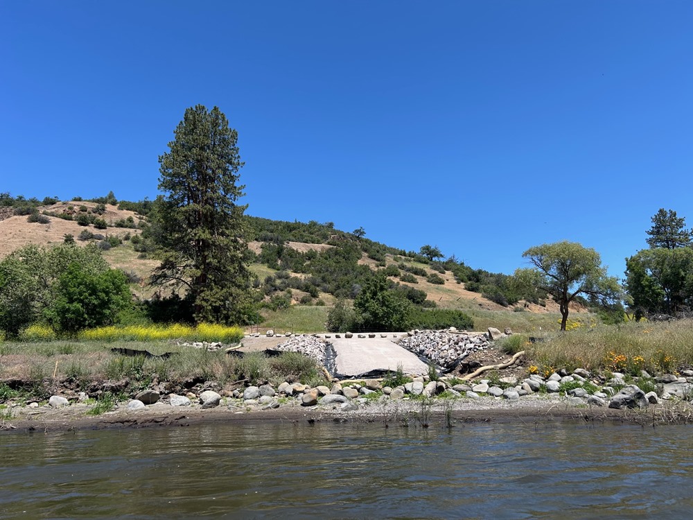 The new Fall Creek boat ramp near the head of the former Iron Gate Reservoir, under construction
